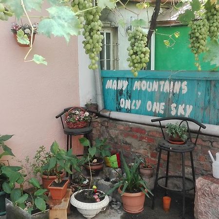 Sky Guest House Tbilisi Exterior photo